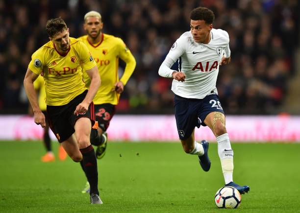 强其后防线 强其后防线