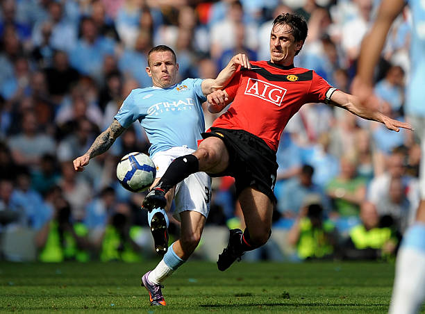 队对年轻球 队对年轻球