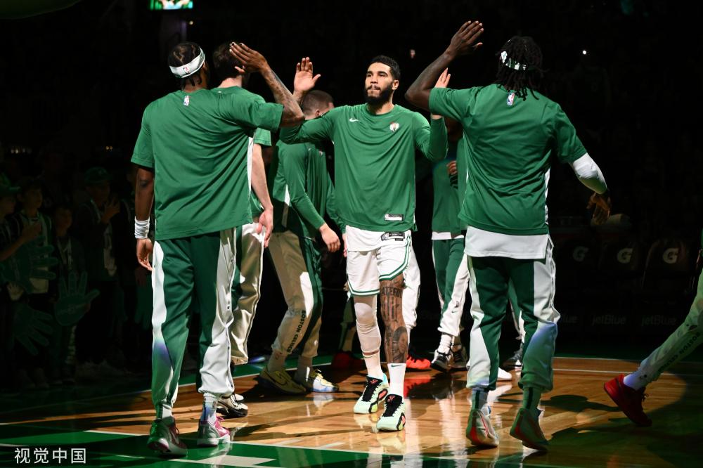 包括曾凡博 包括曾凡博