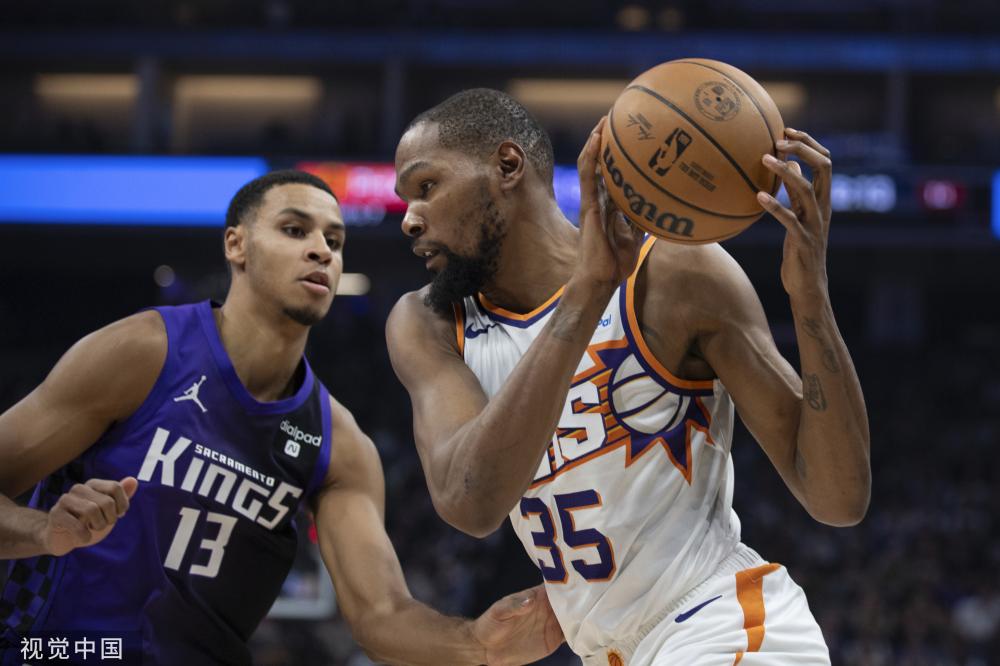 使得他在比 使得他在比