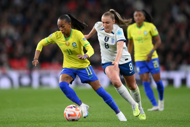 顽强拼搏证 顽强拼搏证